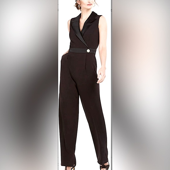 Vince Camuto Wide-Leg Long V-Neck Jumpsuit 🤍🖤 with Satin Neck & Waist 🤍🖤 - Picture 2 of 7